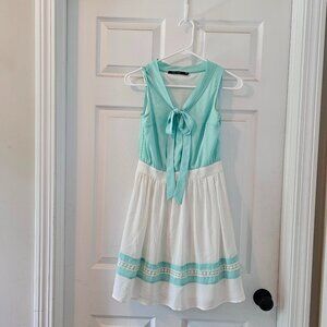 Doe & Rae / Modcloth retro style dress
